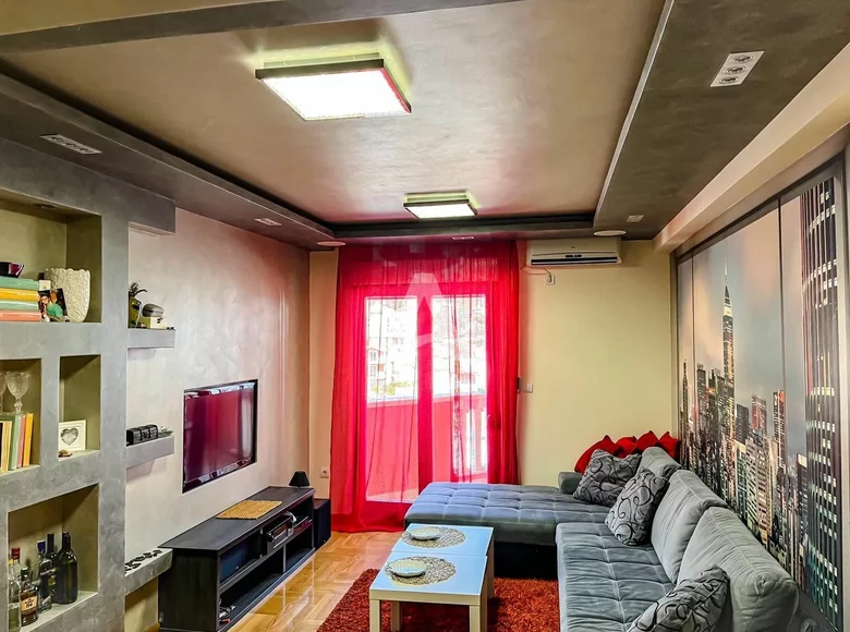 Wohnung 1 Schlafzimmer 50 m² in Budva, Montenegro