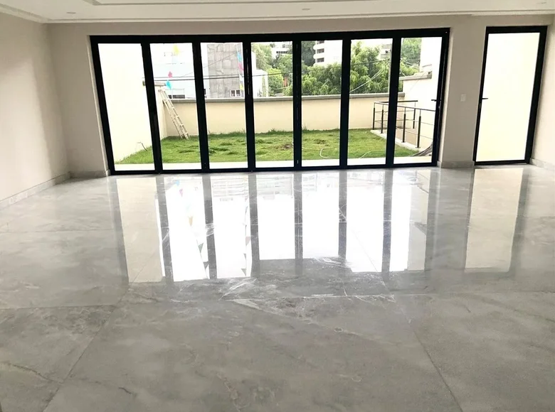 Casa 3 habitaciones 560 m² Ciudad de México, México