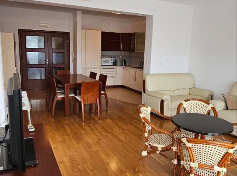 3 bedroom apartment 108 m² Petrovac, Montenegro