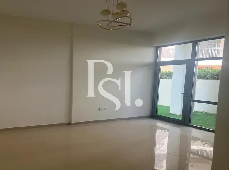 Квартира 1 спальня 72 м² Sharjah Emirate, ОАЭ