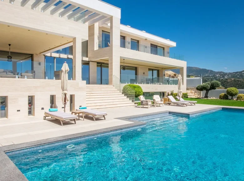 Haus 5 Schlafzimmer 1 266 m² Benahavis, Spanien