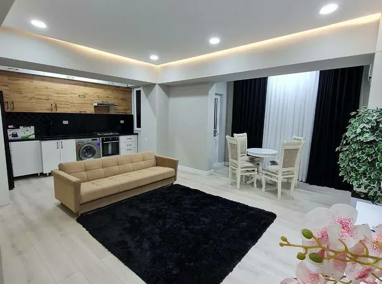 Kvartira 3 xonalar 80 m² Toshkentda