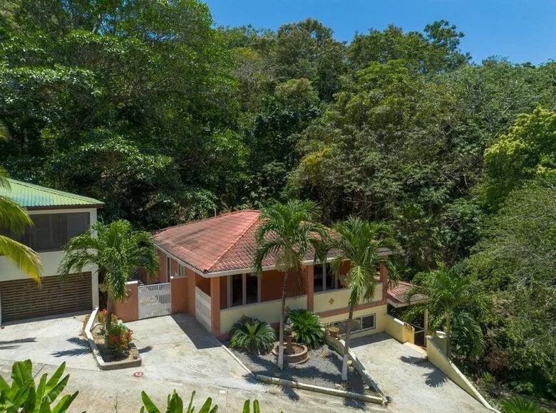 Кондо 2 спальни 121 м² Roatan, Гондурас