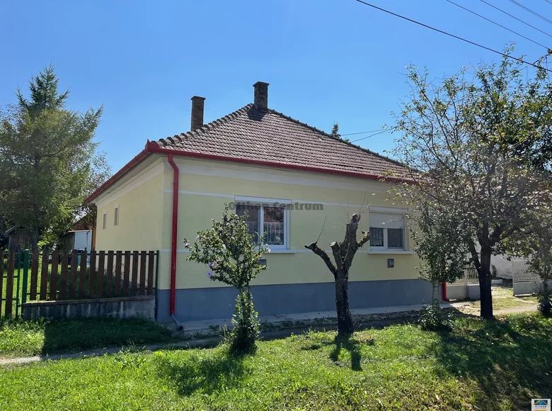 3 room house 100 m² Voers, Hungary