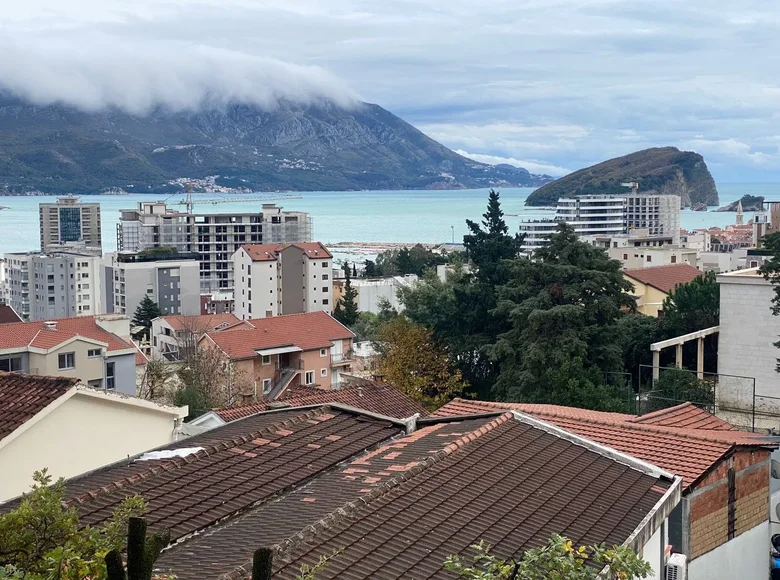 Mieszkanie 3 pokoi 55 m² Budva, Czarnogóra