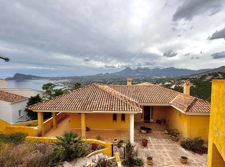 5 bedroom house  Altea, Spain