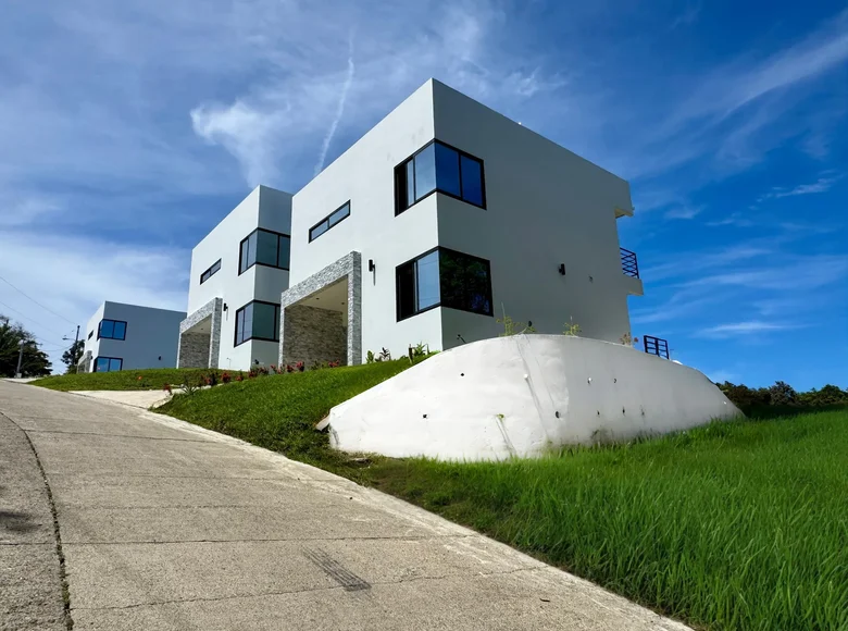 Casa 3 habitaciones 119 m² French Harbour, Honduras