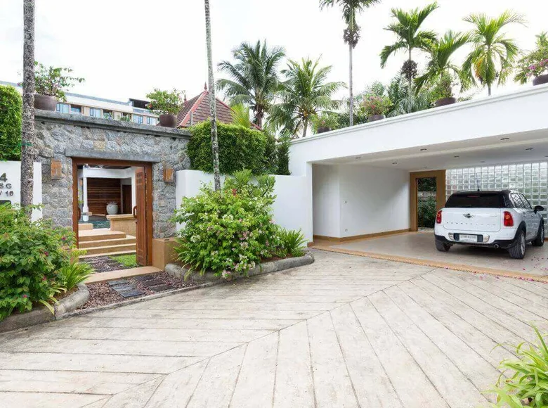 3 bedroom villa 450 m² Phuket, Thailand