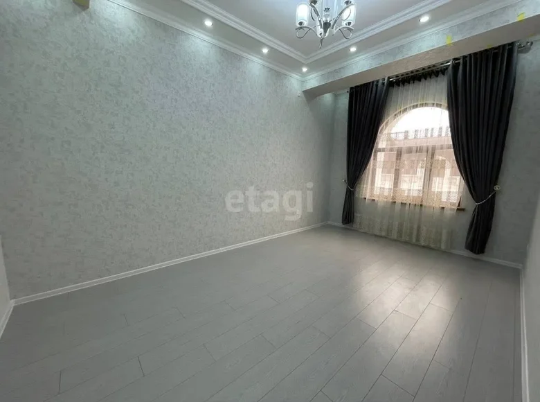 Kvartira 2 xonalar 45 m² Samarqandda