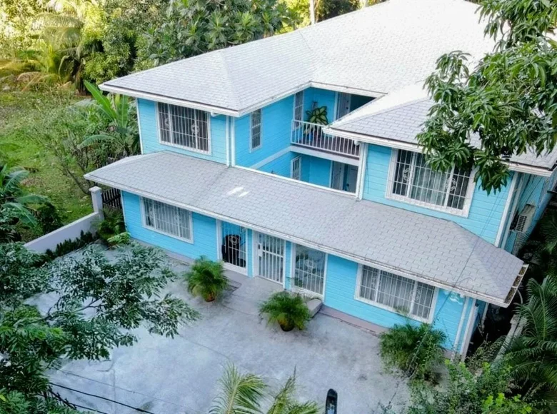 Кондо 4 спальни 372 м² Roatan, Гондурас
