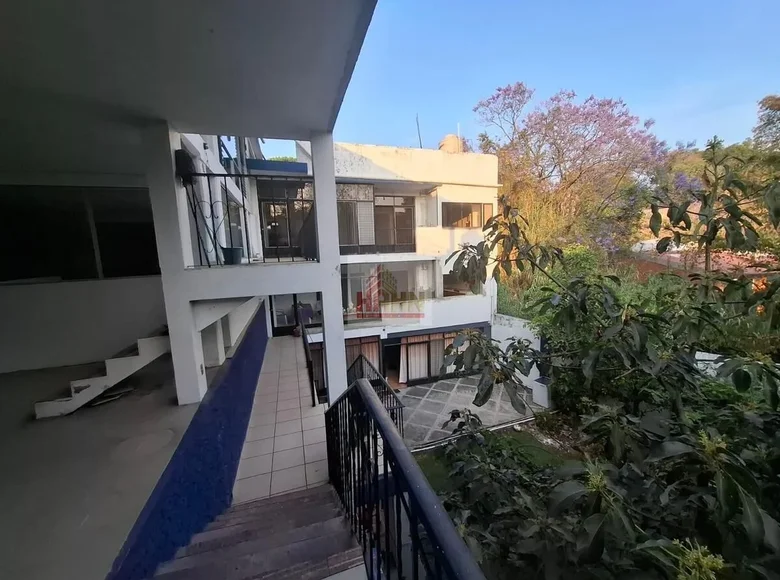 Casa 4 habitaciones 802 m² Cuernavaca, México