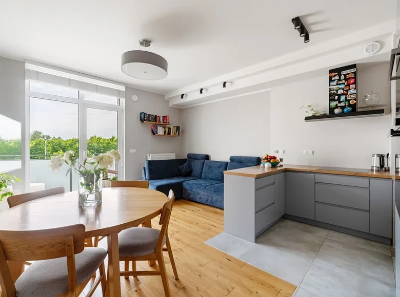 Mieszkanie 3 pokoi 60 m² Warszawa, Polska