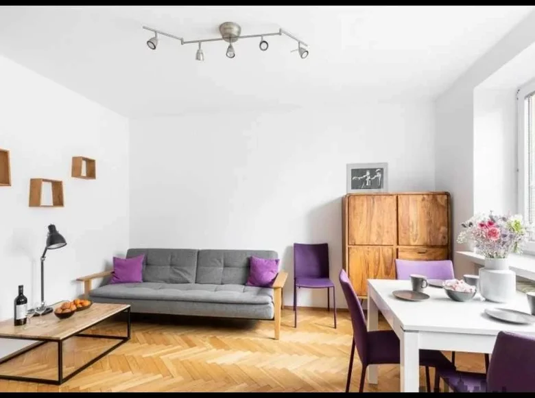 3 room apartment 64 m² in Warsaw, Poland