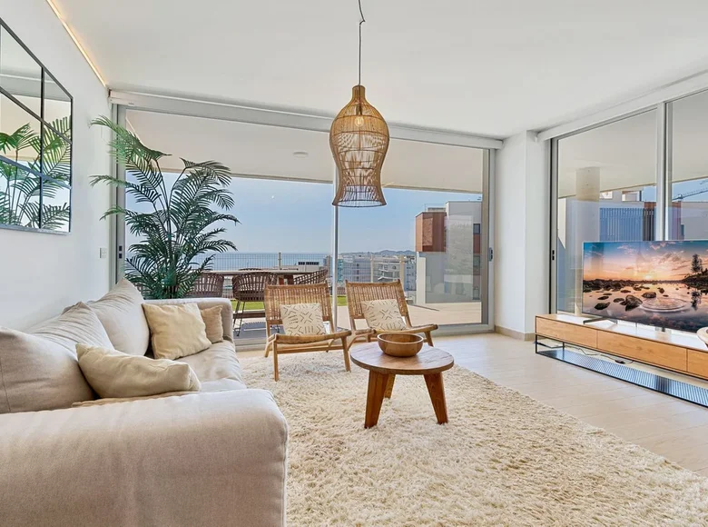 Квартира 3 спальни 220 м² Фуэнхирола, Испания