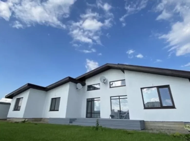 Haus 3 zimmer 170 m² Fontanka, Ukraine