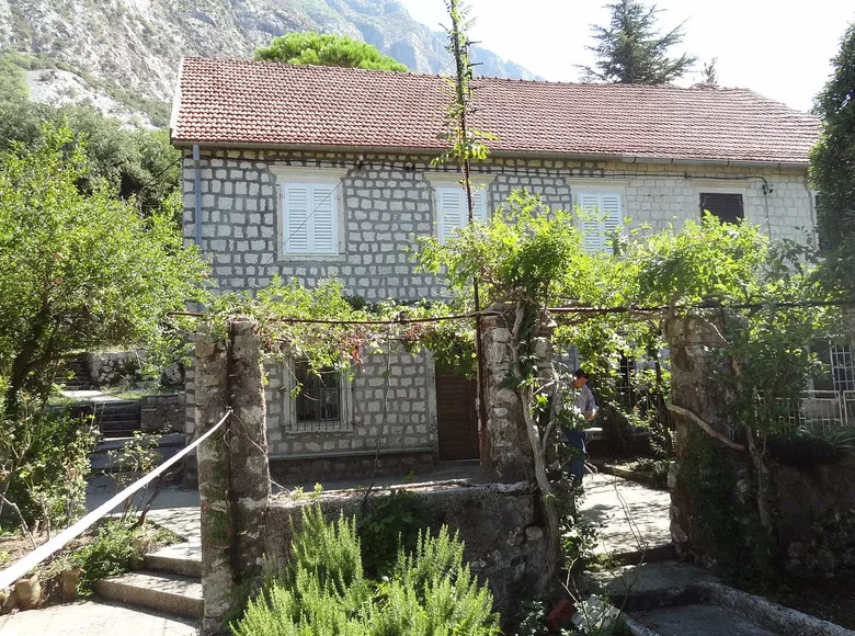 House 130 m² Bijela, Montenegro