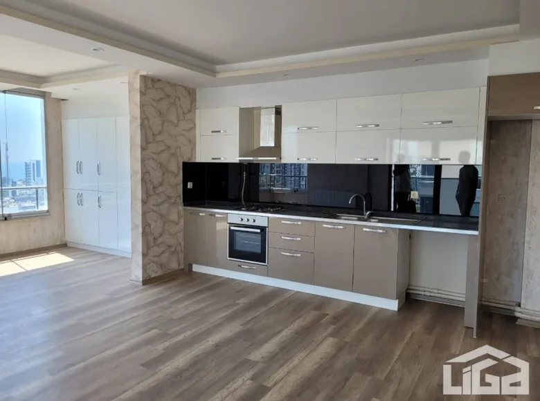 Wohnung 4 Zimmer 180 m² Erdemli, Türkei