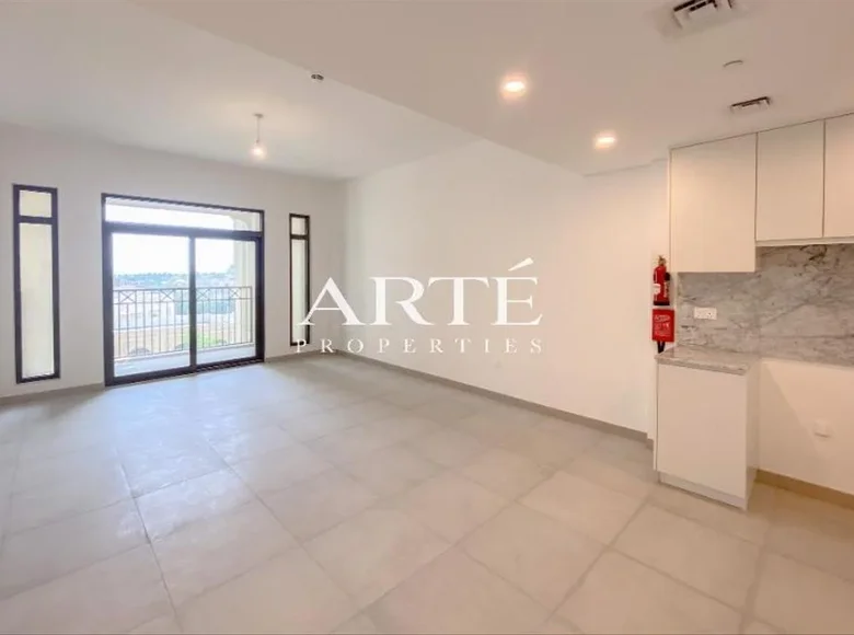 Mieszkanie 1 pokój 822 m² Dubaj, Emiraty Arabskie