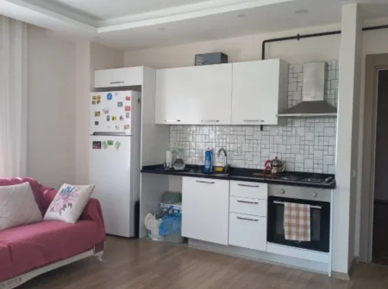 Mieszkanie 3 pokoi 120 m² Erdemli, Turcja