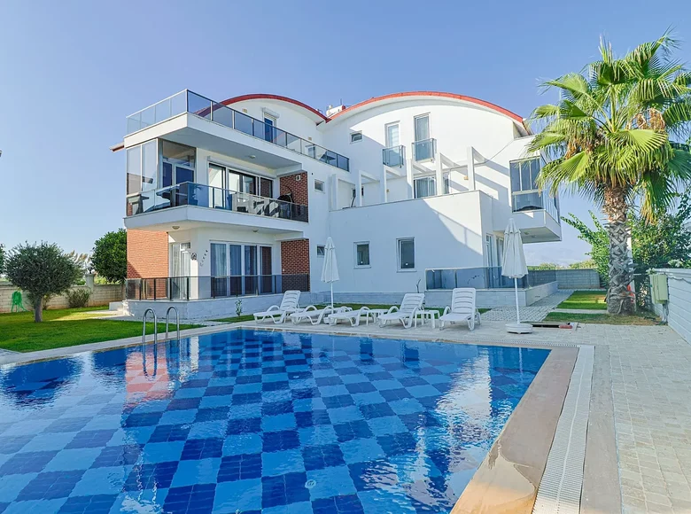 Doppelhaus 5 Zimmer 220 m² Belek, Türkei