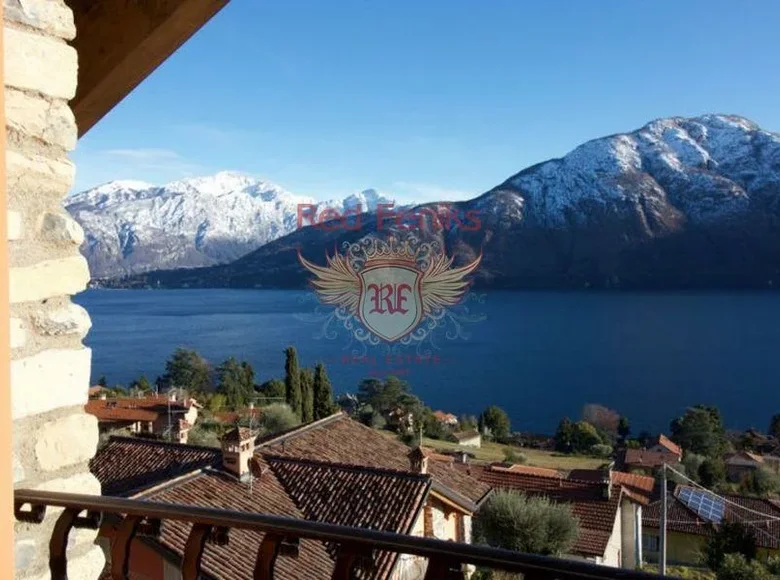 2 bedroom apartment 85 m² Tremezzo, Italy