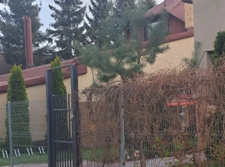 Mieszkanie 3 pokoi 84 m² Warszawa, Polska