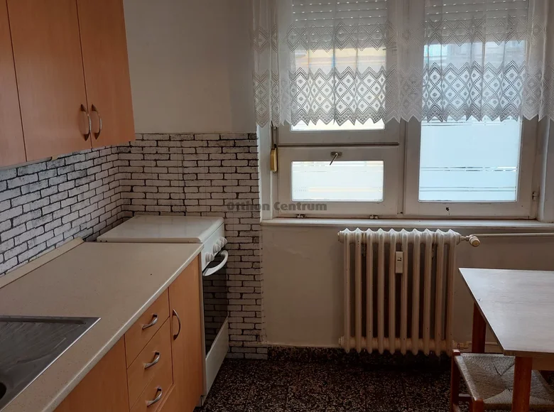 Квартира 2 комнаты 51 м² Pecsi jaras, Венгрия