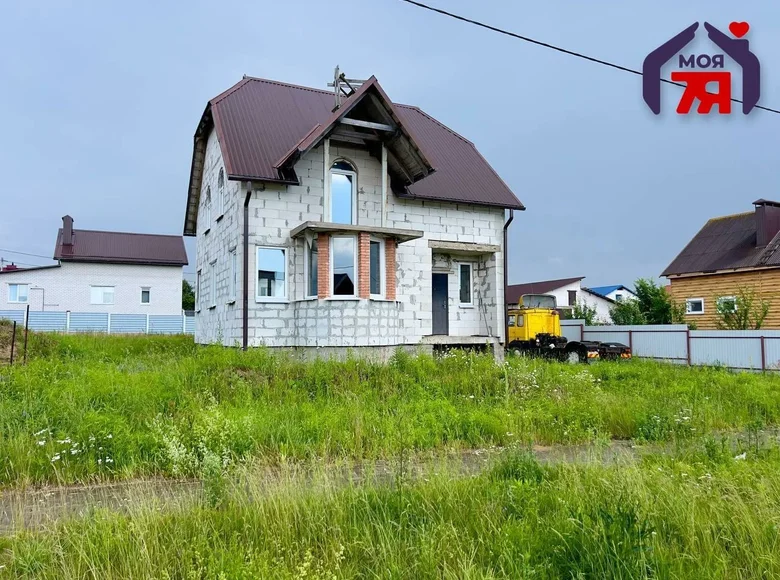 House 146 m² Maladzyechna, Belarus