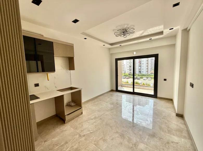 Apartamento 2 habitaciones 65 m² Mezitli, Turquía