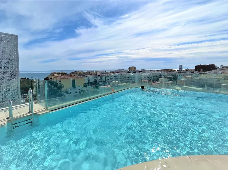 Wohnung 2 Schlafzimmer 106 m² Estepona, Spanien
