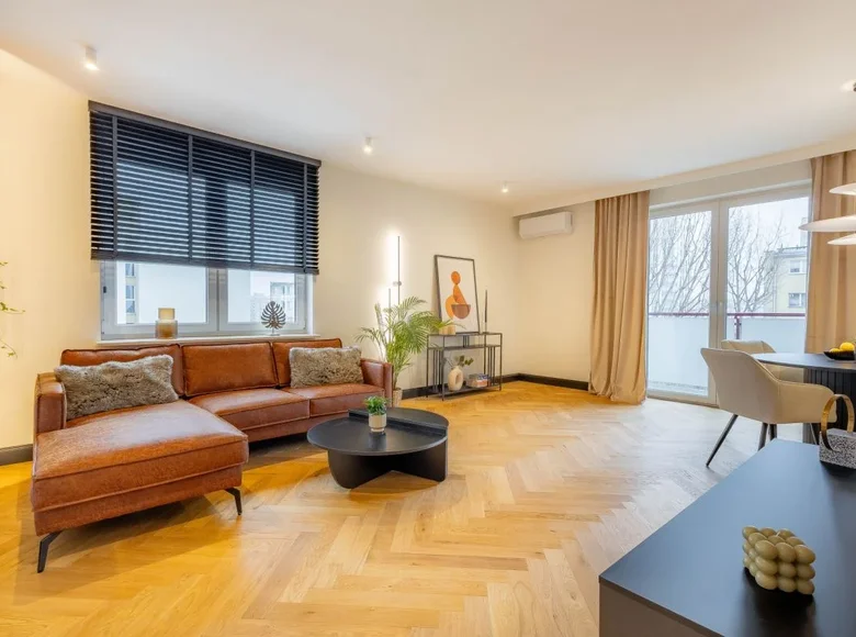 3 room apartment 83 m² Warsaw, Poland