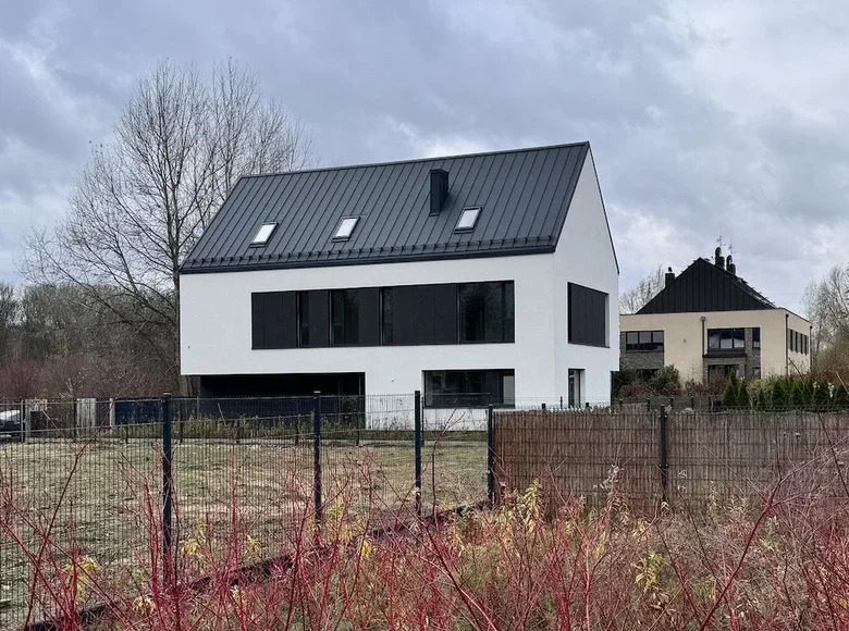 Maison 299 m² Varsovie, Pologne