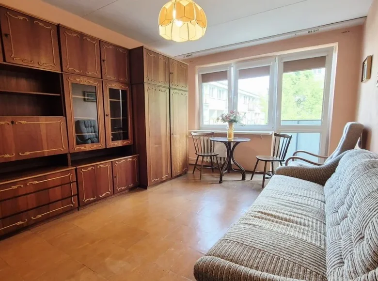 2 room apartment 39 m² Warsaw, Poland