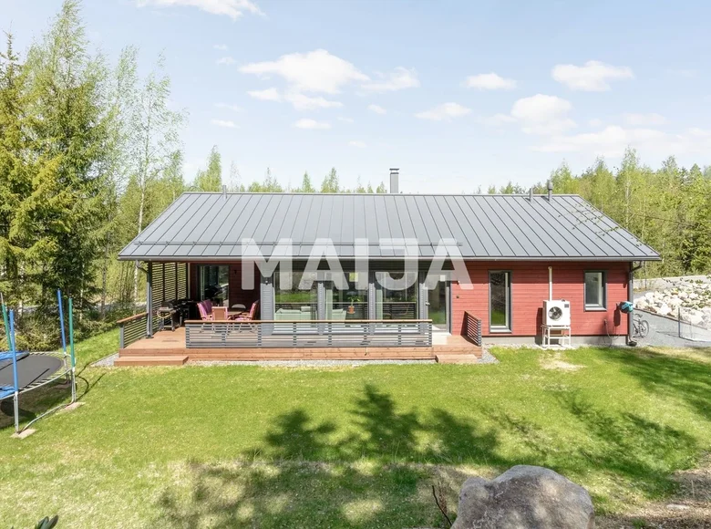 4 bedroom house 137 m² Riihimaki, Finland