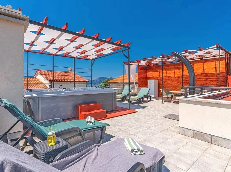 Haus 4 Schlafzimmer 150 m² Krk, Kroatien