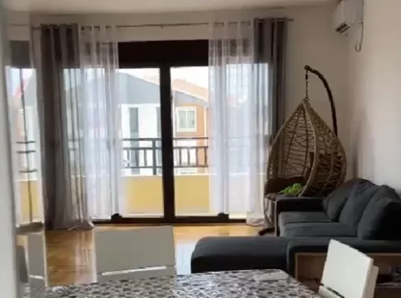 Mieszkanie 2 pokoi 86 m² Budva, Czarnogóra