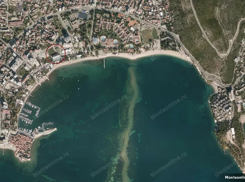 2 bedroom apartment 141 m² Budva, Montenegro