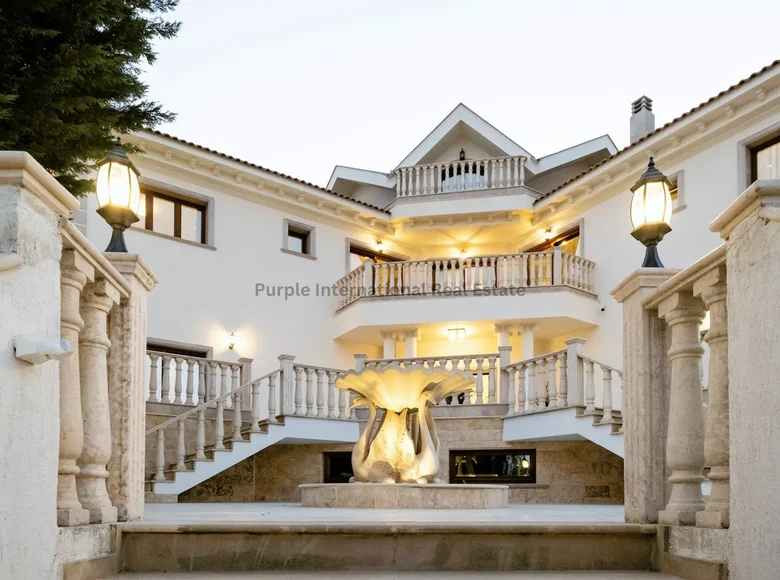 Villa de 6 chambres 650 m² Germasogeia, Chypre