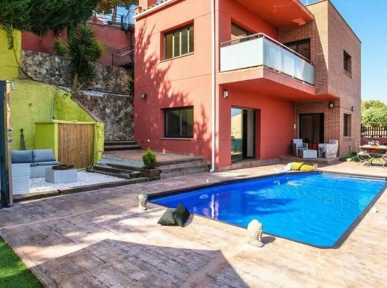 Dom 4 pokoi 170 m² Costa Brava, Hiszpania