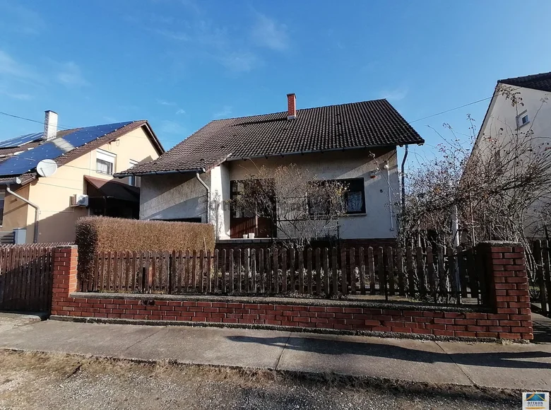 5 room house 180 m² Gyori jaras, Hungary