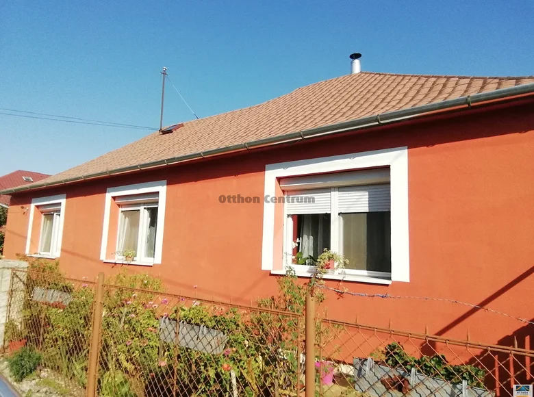 4 room house 93 m² Pecsi jaras, Hungary