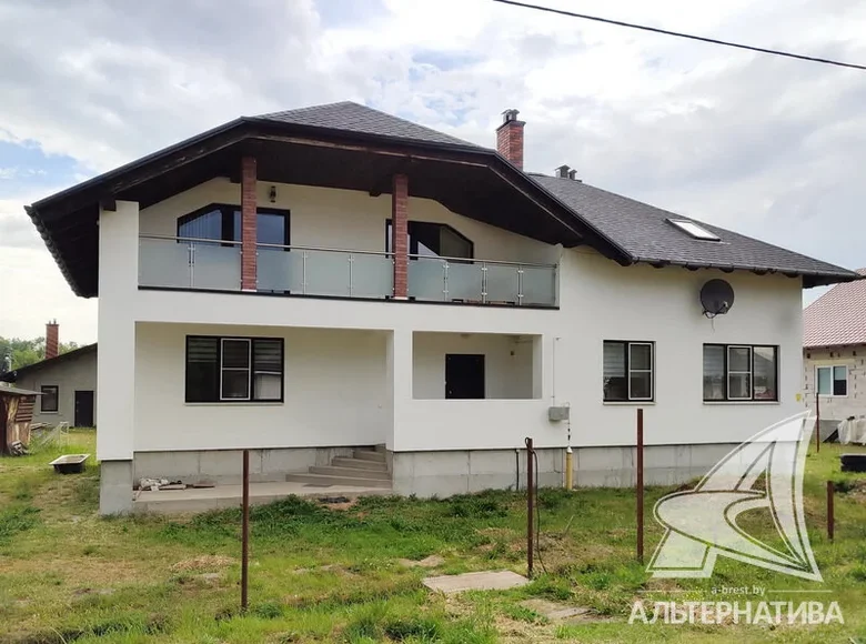 House 186 m² Vialikija Lepiasy, Belarus