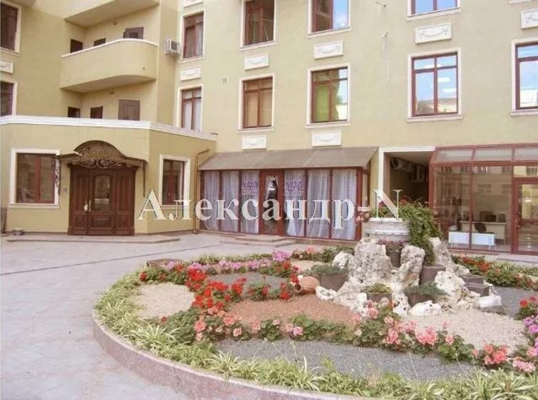 Mieszkanie 4 pokoi 168 m² Odessa, Ukraina