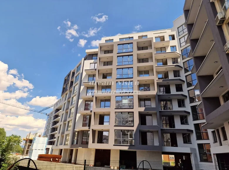 Квартира 75 м² Mladost, Болгария