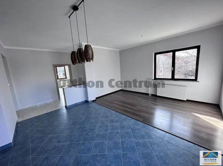 7 room house 203 m² Dabas, Hungary