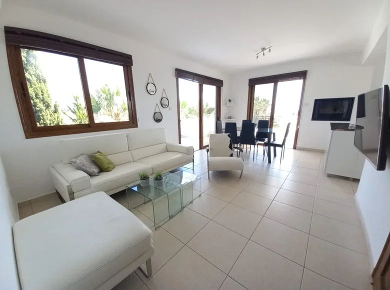 2 bedroom apartment 87 m² Paphos Municipality, Cyprus