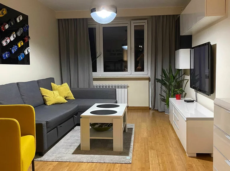 1 room apartment 30 m² in Warsaw, Poland