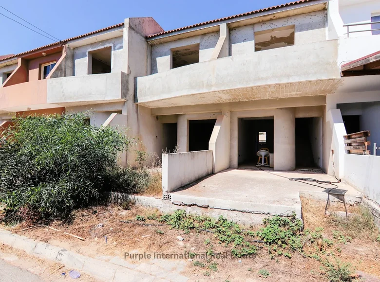2 bedroom Villa 80 m² Deryneia, Cyprus