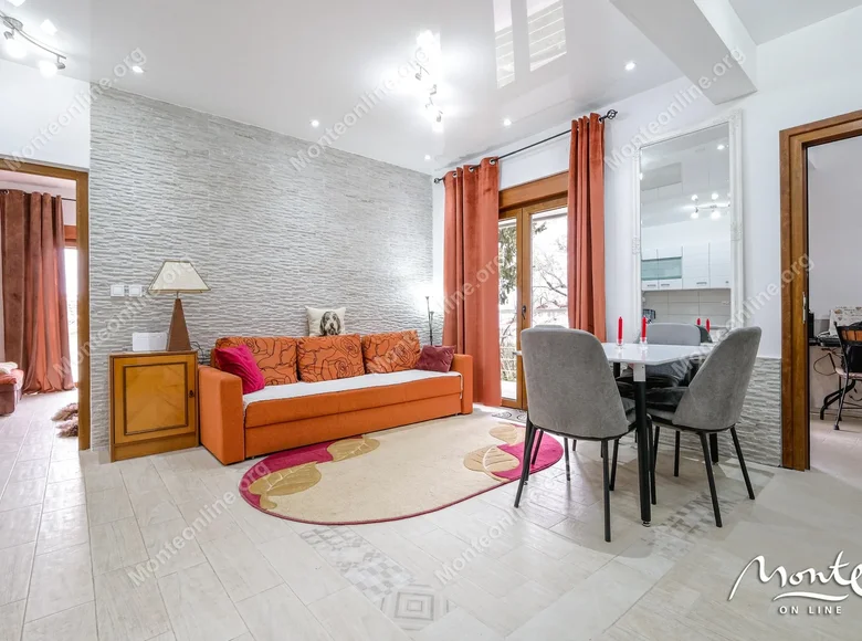 Mieszkanie 2 pokoi 77 m² Tivat, Czarnogóra