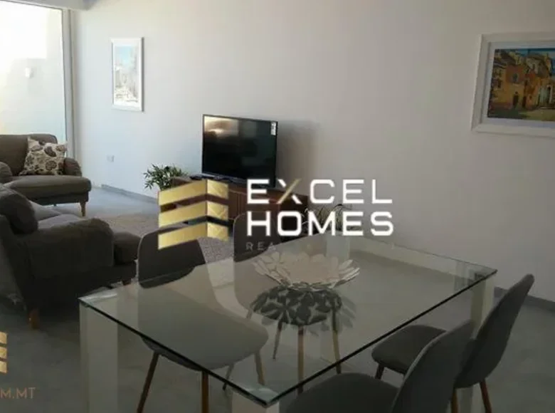 Penthouse z 2 sypialniami  w Swieqi, Malta